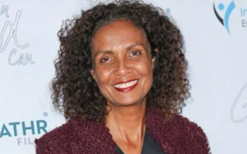 Maxine Sneed